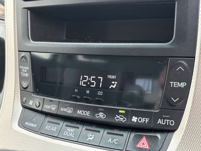 トヨタ ヴェルファイア ２．４ Ｚ ゴールデンアイズ ４ＷＤ H24年 (東北) 99