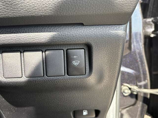 トヨタ ハリアー　ハイブリッド ２．５ ハイブリッド Ｅ－ＦＯＵＲ エレガンス ４ＷＤ H27年 (東北) 99