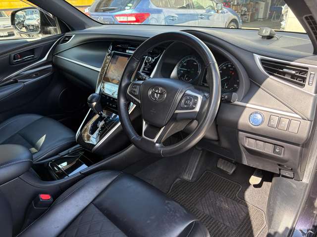 トヨタ ハリアー　ハイブリッド ２．５ ハイブリッド Ｅ－ＦＯＵＲ エレガンス ４ＷＤ H27年 (東北) 99