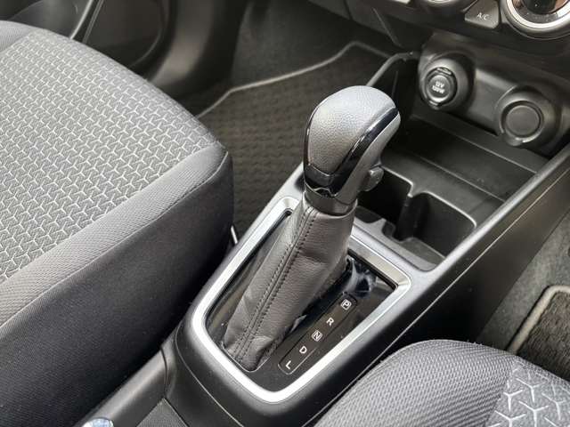 スズキ スイフト １．２ ＸＧ H29年 (東北) 99