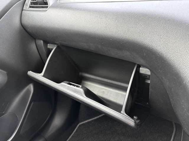 スズキ スイフト １．２ ＸＧ H29年 (東北) 99