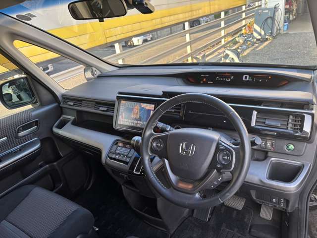 ホンダ ステップワゴン １．５ スパーダ アドバンスパッケージ ベータ H28年 (東北) 99