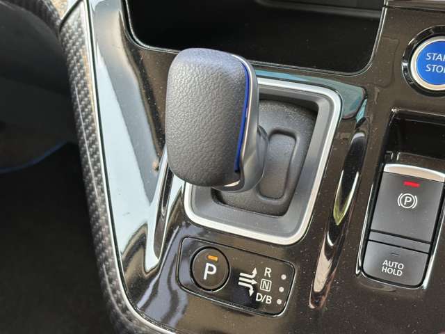 日産 セレナ １．２ Ｅ－ＰＯＷＥＲ ハイウェイスター Ｖ R3年 (東北) 99