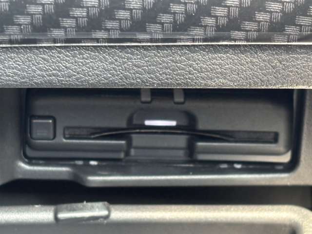 日産 セレナ １．２ Ｅ－ＰＯＷＥＲ ハイウェイスター Ｖ R3年 (東北) 99