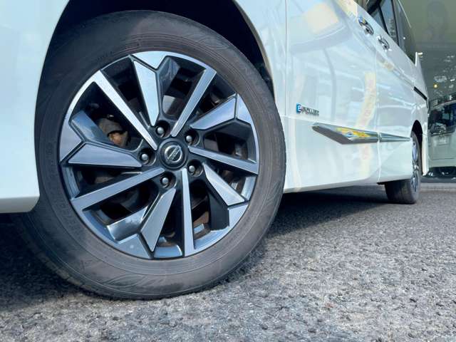 日産 セレナ １．２ Ｅ－ＰＯＷＥＲ ハイウェイスター Ｖ R3年 (東北) 99