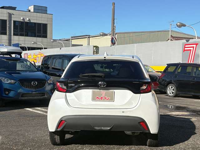 トヨタ ヤリス １．０ Ｇ R4年 (東北) 99