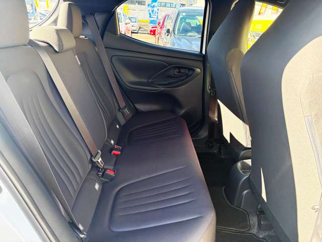 トヨタ ヤリス １．０ Ｇ R4年 (東北) 99