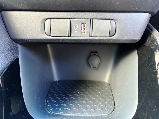 トヨタ ヤリス １．０ Ｇ R4年 (東北) 99