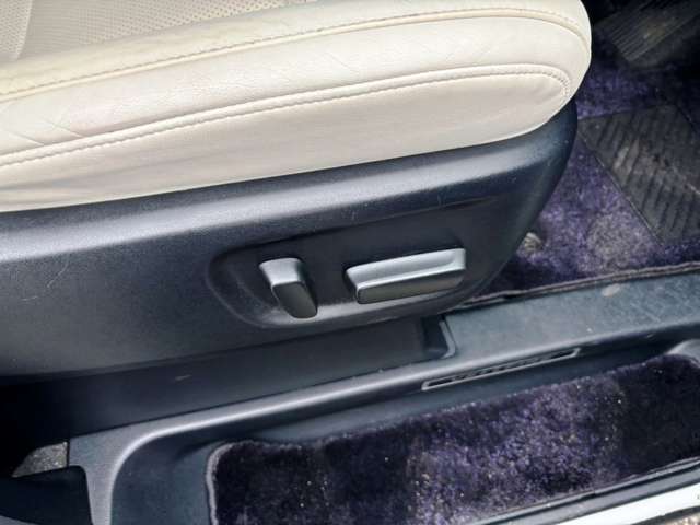 トヨタ ヴェルファイア ３．５ エグゼクティブラウンジ Ｚ H30年 (東北) 99