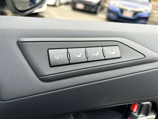 トヨタ ヴェルファイア ３．５ エグゼクティブラウンジ Ｚ H30年 (東北) 99