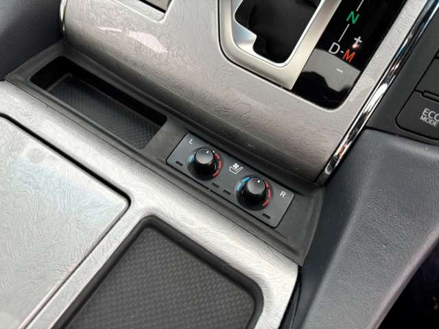 トヨタ ヴェルファイア ３．５ エグゼクティブラウンジ Ｚ H30年 (東北) 99