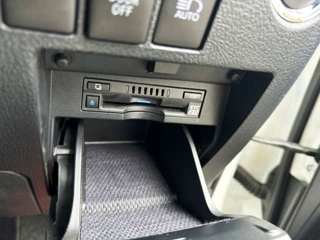 トヨタ ヴェルファイア ３．５ エグゼクティブラウンジ Ｚ H30年 (東北) 99