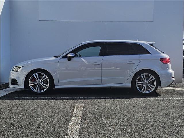 アウディ Ｓ３　スポーツバック ２．０ ４ＷＤ H30年 (東北) 99