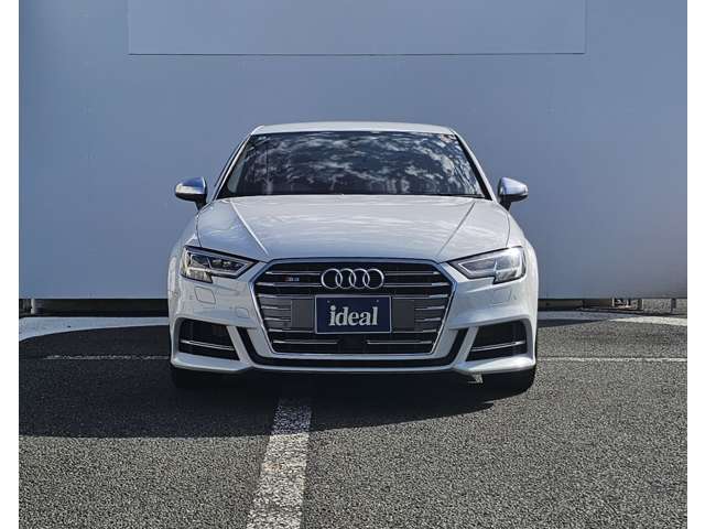 アウディ Ｓ３　スポーツバック ２．０ ４ＷＤ H30年 (東北) 99