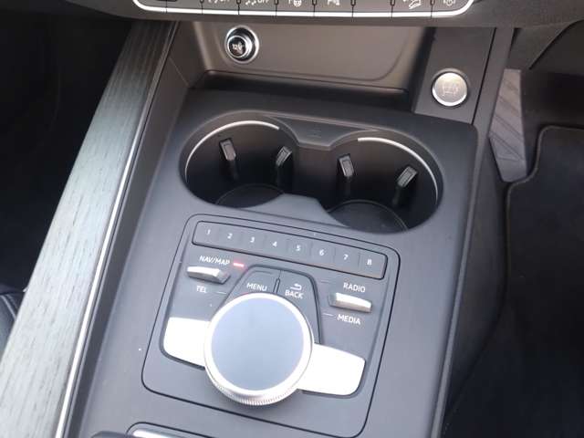 アウディ Ａ４　オールロード　クワトロ ２．０ ４ＷＤ H30年 (東北) 99