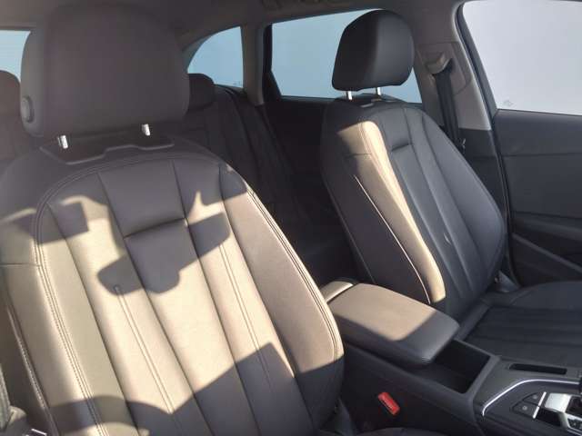 アウディ Ａ４　オールロード　クワトロ ２．０ ４ＷＤ H30年 (東北) 99