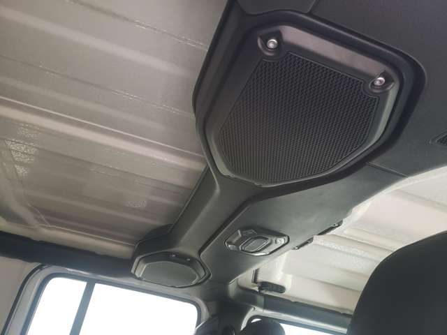 ジープ ラングラー　アンリミテッド アンリミテッド サハラ ３．６Ｌ ４ＷＤ R2年 (東北) 99