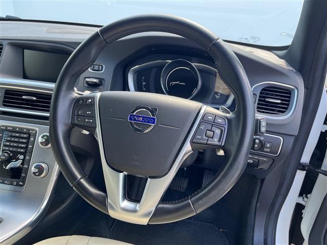 ボルボ Ｖ６０ Ｄ４ ダイナミック エディション ディーゼルターボ H28年 (東北) 99