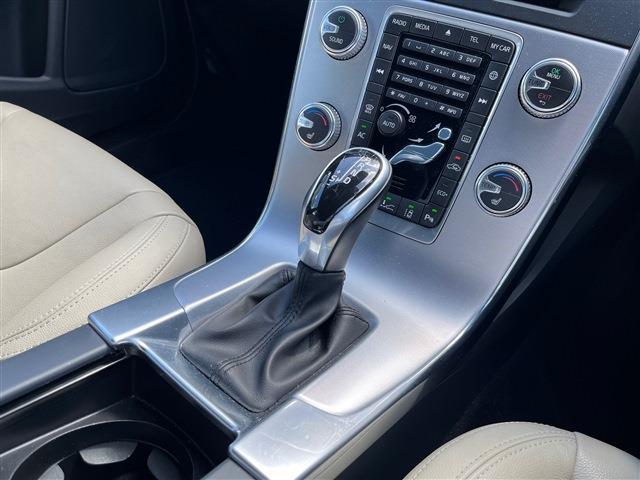 ボルボ Ｖ６０ Ｄ４ ダイナミック エディション ディーゼルターボ H28年 (東北) 99