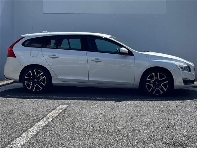 ボルボ Ｖ６０ Ｄ４ ダイナミック エディション ディーゼルターボ H28年 (東北) 99
