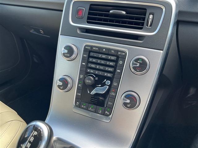 ボルボ Ｖ６０ Ｄ４ ダイナミック エディション ディーゼルターボ H28年 (東北) 99