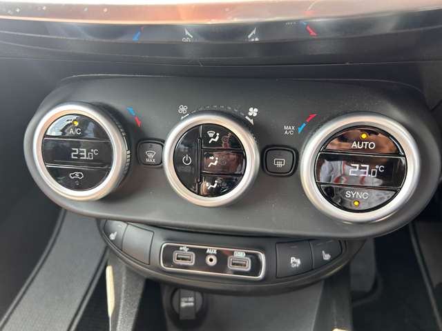 フィアット ５００Ｘ クロス R1年 (東北) 99