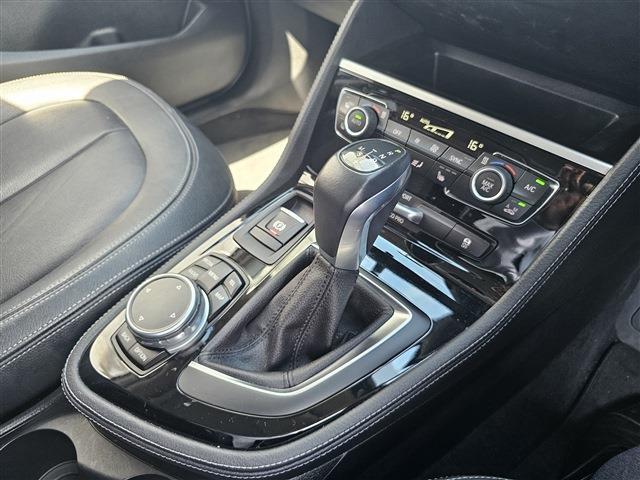 ＢＭＷ ２シリーズ ２２０Ｉ ラグジュアリー H28年 (東北) 99