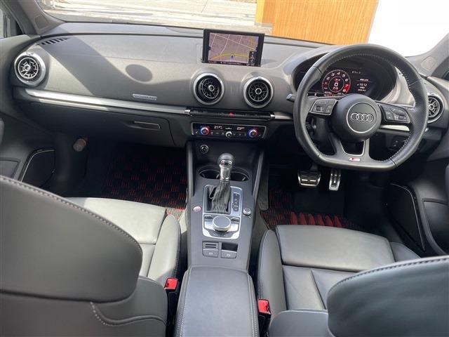 アウディ Ｓ３　スポーツバック ２．０ ４ＷＤ H29年 (東北) 99