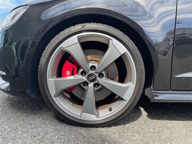 アウディ Ｓ３　スポーツバック ２．０ ４ＷＤ H29年 (東北) 99