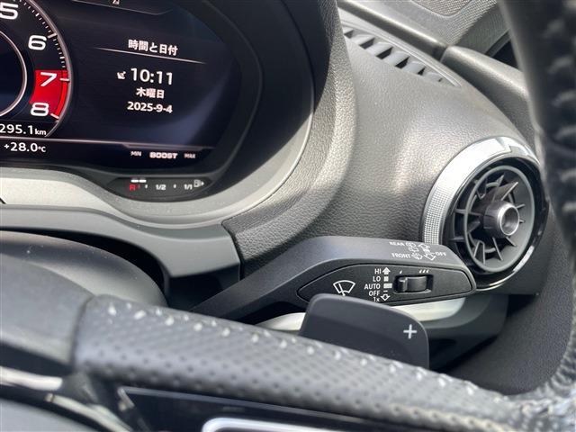 アウディ Ｓ３　スポーツバック ２．０ ４ＷＤ H29年 (東北) 99