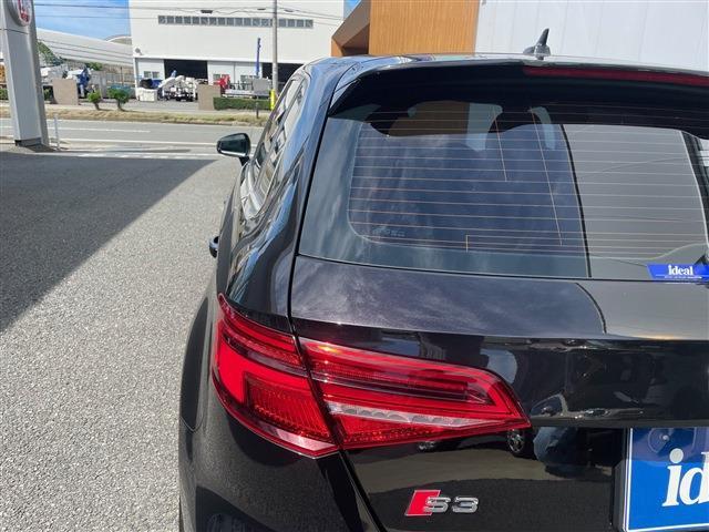 アウディ Ｓ３　スポーツバック ２．０ ４ＷＤ H29年 (東北) 99