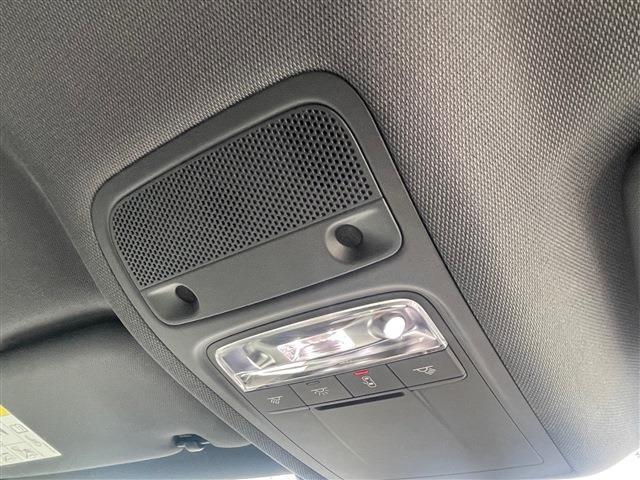 アウディ Ｓ３　スポーツバック ２．０ ４ＷＤ H29年 (東北) 99