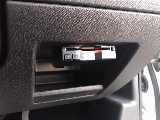 プジョー ３０８ テックパック エディション ブルーＨＤＩ ディーゼルターボ R1年 (東北) 99