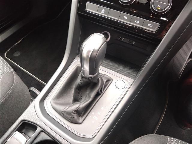 フォルクスワーゲン ゴルフトゥーラン ＴＳＩ　コンフォートライン H29年 (東北) 99