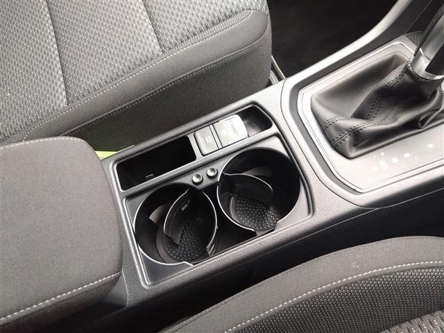 フォルクスワーゲン ゴルフトゥーラン ＴＳＩ　コンフォートライン H29年 (東北) 99