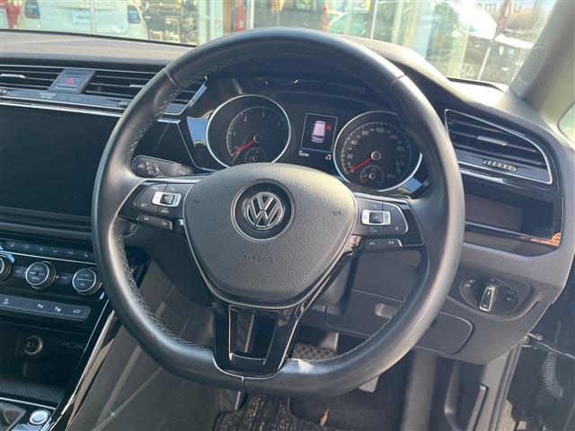 フォルクスワーゲン ゴルフトゥーラン ＴＳＩ　コンフォートライン H29年 (東北) 99