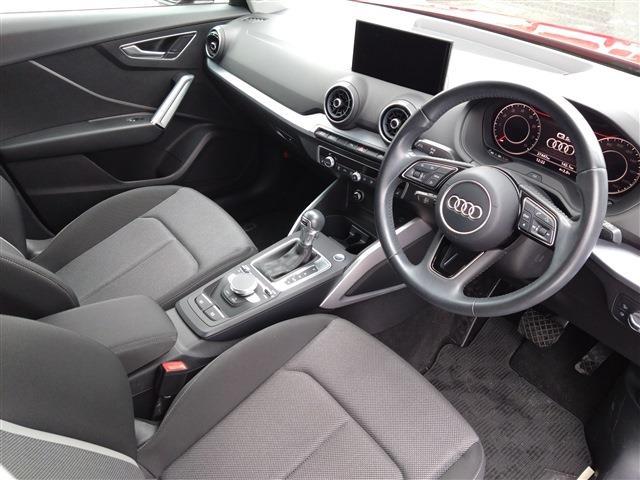 アウディ Ｑ２ １．０　ＴＦＳＩ　スポーツ H29年 (東北) 99