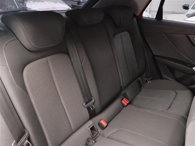 アウディ Ｑ２ １．０　ＴＦＳＩ　スポーツ H29年 (東北) 99