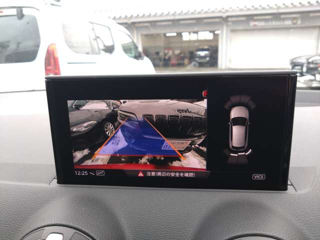 アウディ Ｑ２ １．０　ＴＦＳＩ　スポーツ H29年 (東北) 99