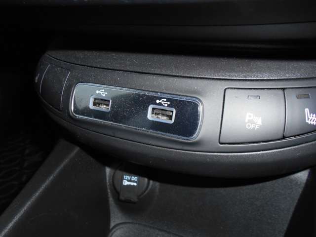 フィアット ５００Ｘ スポーツ R2年 (東北) 99