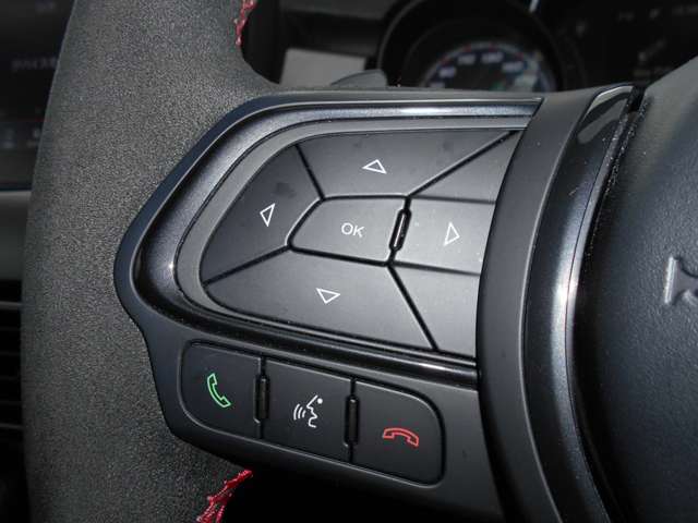 フィアット ５００Ｘ スポーツ R2年 (東北) 99