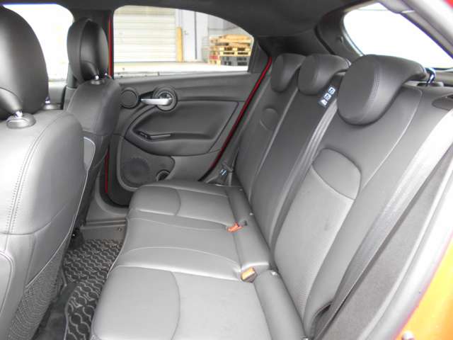 フィアット ５００Ｘ スポーツ R2年 (東北) 99