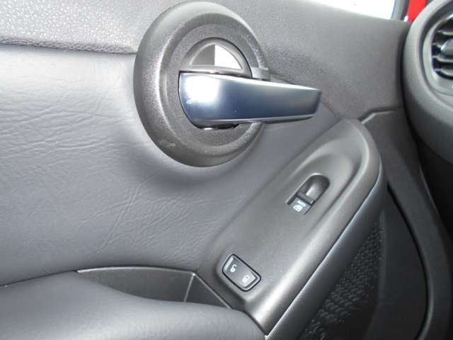 フィアット ５００Ｘ スポーツ R2年 (東北) 99