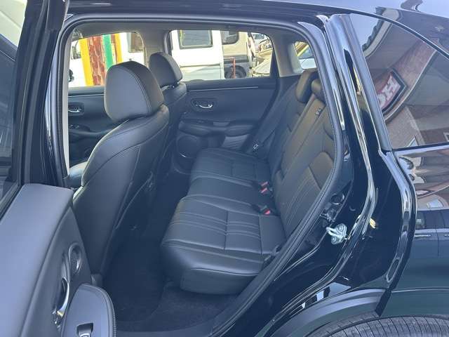 ホンダ ＺＲ－Ｖ ２．０ Ｅ：ＨＥＶ Ｚ R7年 (東海) 99