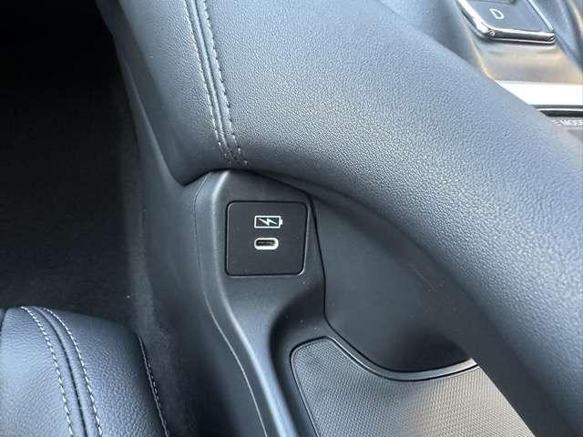 ホンダ ＺＲ－Ｖ ２．０ Ｅ：ＨＥＶ Ｚ R7年 (東海) 99