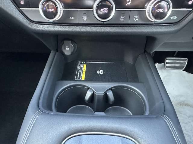 ホンダ ＺＲ－Ｖ ２．０ Ｅ：ＨＥＶ Ｚ R7年 (東海) 99