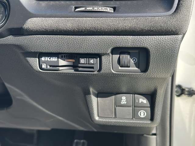 ホンダ シビック ２．０ レーシングブラックパッケージ R7年 (東海) 99