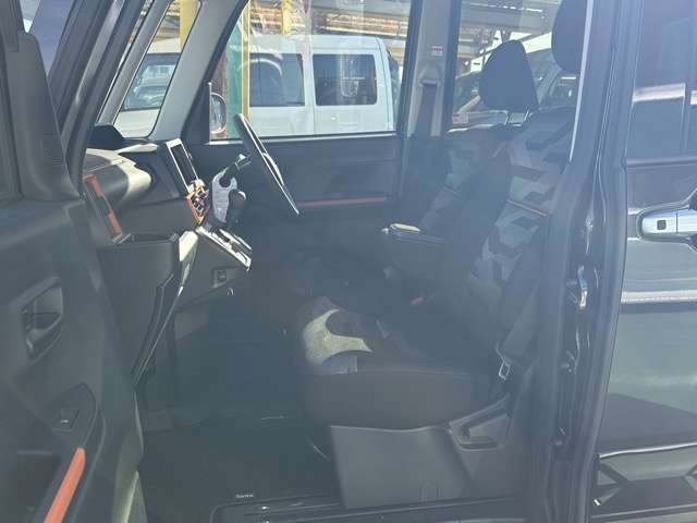 ダイハツ タント ６６０ ファンクロス R6年 (東海) 99