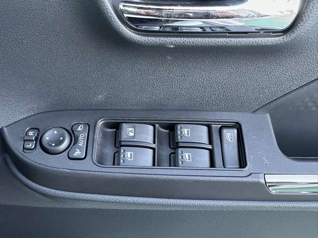 ダイハツ タント ６６０ カスタム ＲＳ ＥＣＯＩＤＬＥ非装着車 R6年 (東海) 99