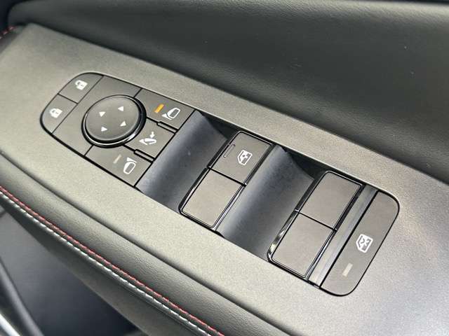 日産 ノートオーラ １．２ ＮＩＳＭＯ R6年 (東海) 99